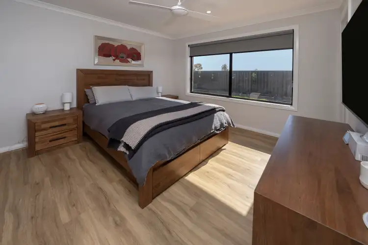 Fifth view of Homely house listing, 19 Wallowa Drive, Swan Hill VIC 3585