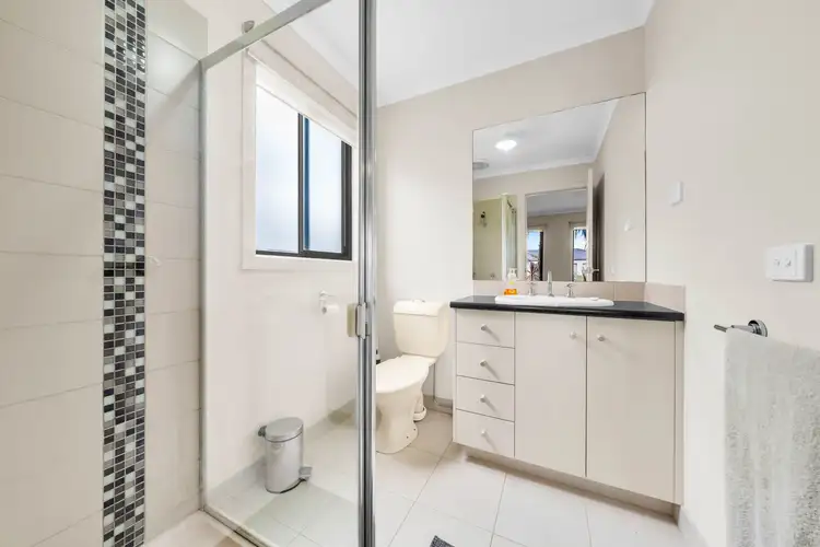 Fourth view of Homely house listing, 4 Triumph Way, Skye VIC 3977