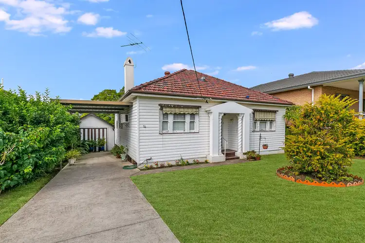 14 Oxford Avenue, Bankstown NSW 2200