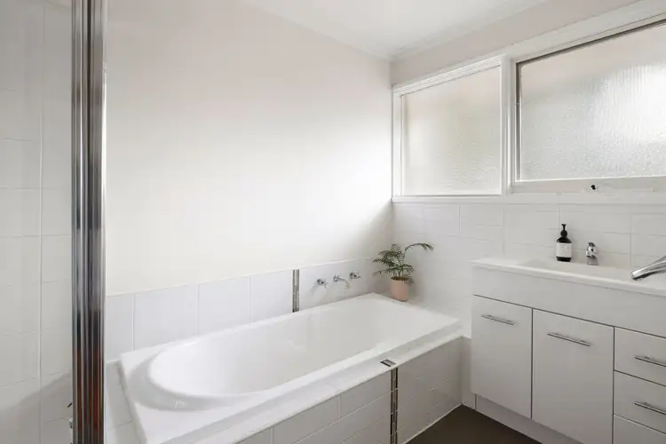 Fifth view of Homely house listing, 18 Lawson Avenue, Frankston South VIC 3199