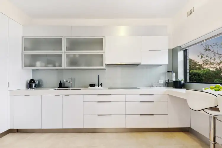 Sixth view of Homely apartment listing, 2/2 Bindaring Parade, Claremont WA 6010