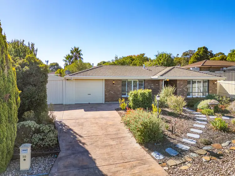 Second view of Homely house listing, 10 Queens Way, Woodcroft SA 5162