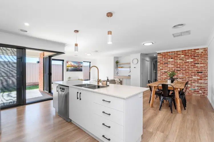 Fourth view of Homely house listing, 2/9 Jimberoo Loop, Gobbagombalin NSW 2650