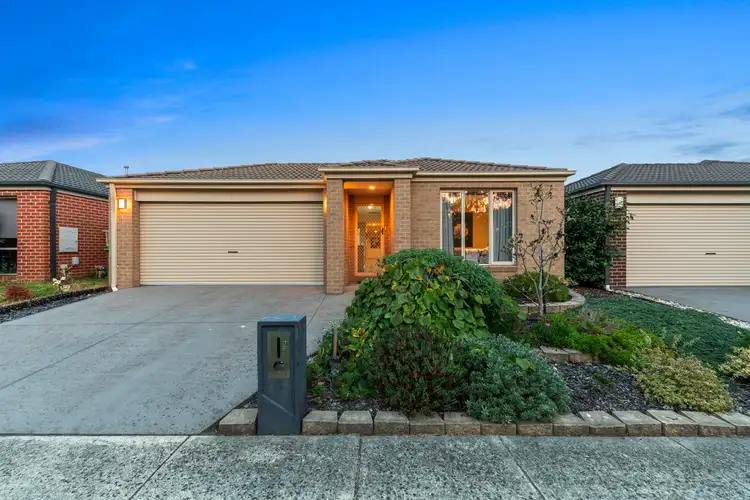 Main view of Homely house listing, 27 Stanhope Place, Pakenham VIC 3810
