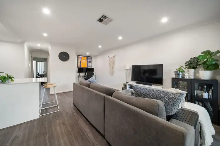 Third view of Homely apartment listing, 5/93 Burrinjuck Crescent, Duffy ACT 2611