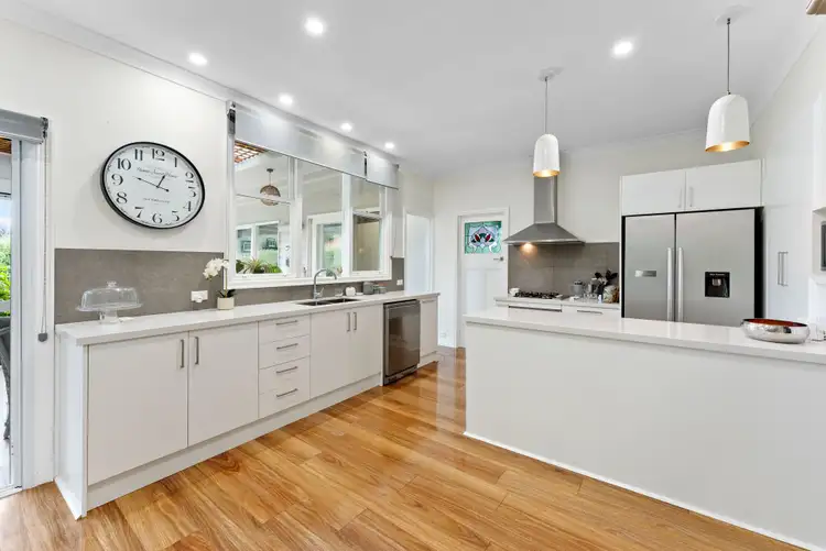 Fourth view of Homely house listing, 2 Evelyn Road, Ringwood North VIC 3134