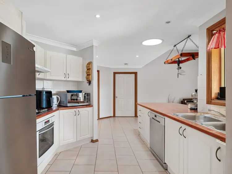 Fifth view of Homely house listing, 18 Tuart Circle, Narellan Vale NSW 2567