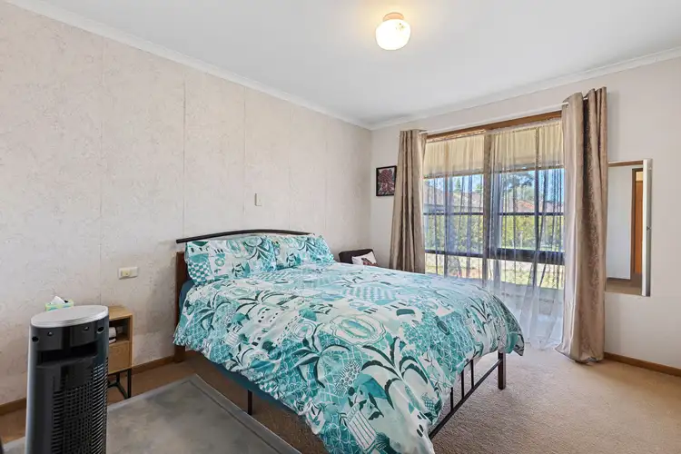 Fifth view of Homely unit listing, 4/2-4 Kirby Street, Golden Square VIC 3555