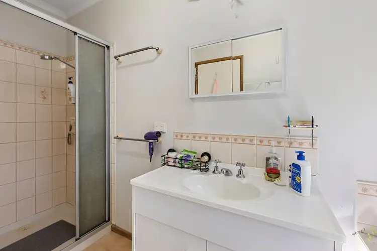 Seventh view of Homely unit listing, 4/2-4 Kirby Street, Golden Square VIC 3555