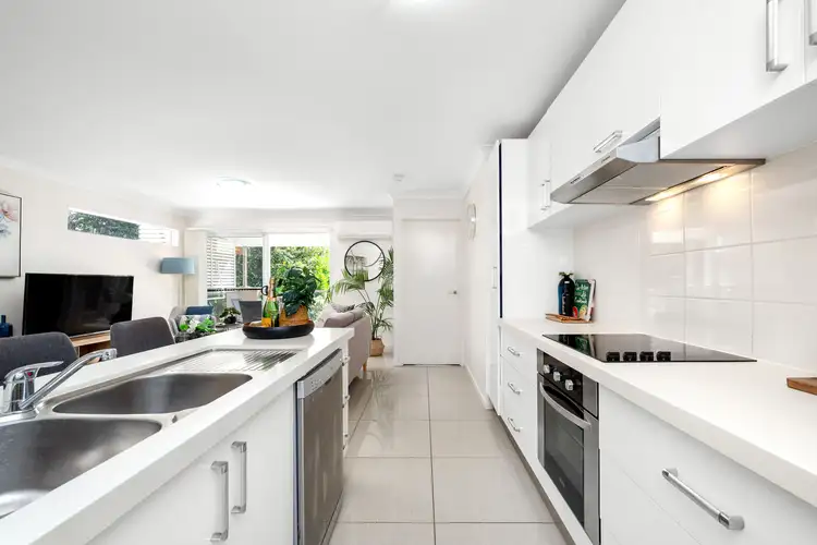 Fifth view of Homely apartment listing, 17/37 Creighton Street, Mount Gravatt QLD 4122