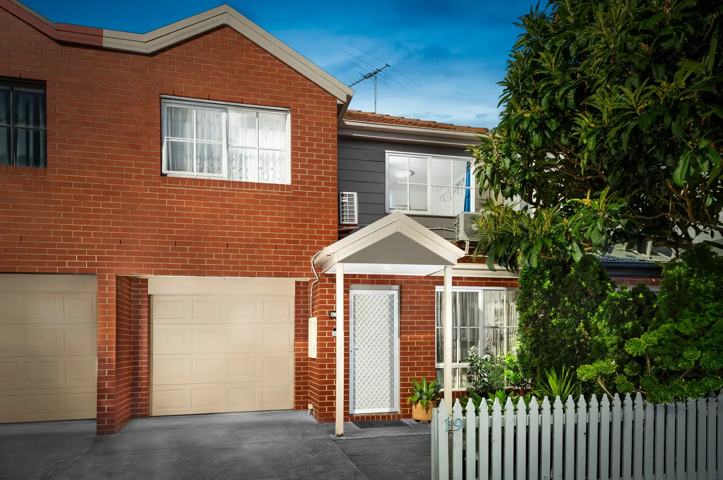 Main view of Homely townhouse listing, 19 Crown Close, Oakleigh East VIC 3166