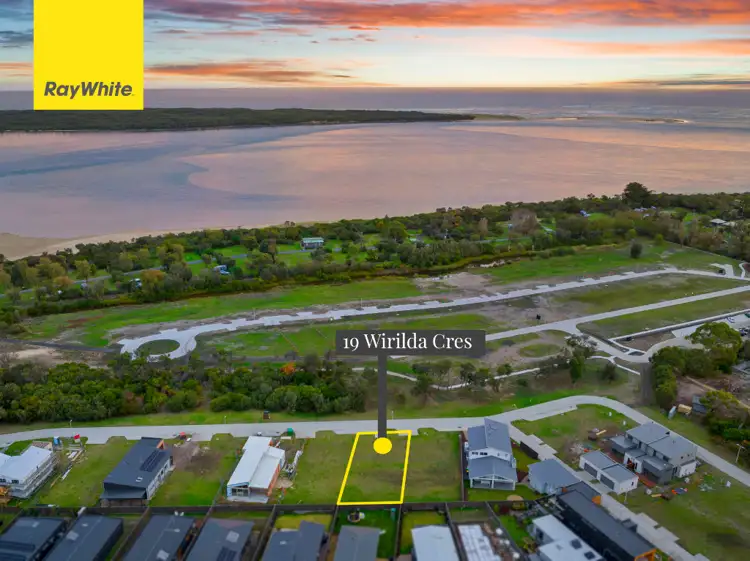 19 Wirilda Crescent, Inverloch VIC 3996