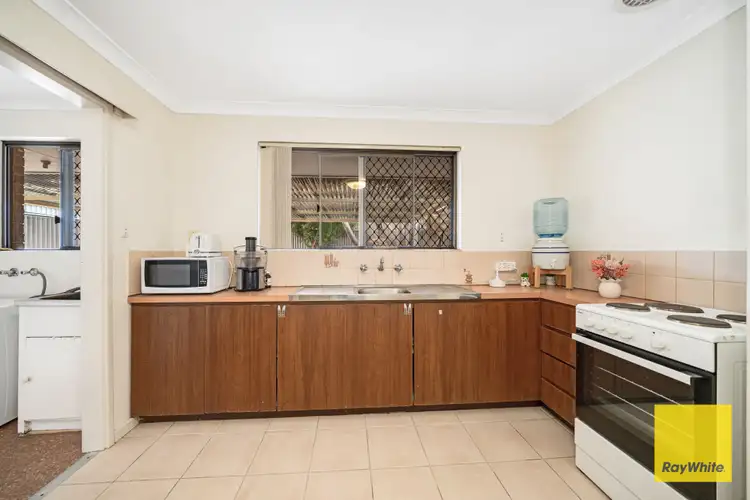 Seventh view of Homely semi-detached listing, 4 Kirkstone Place, Balga WA 6061