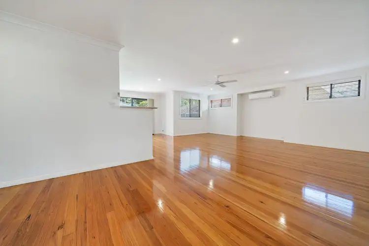 Sixth view of Homely house listing, 146 Lakedge Avenue, Berkeley Vale NSW 2261