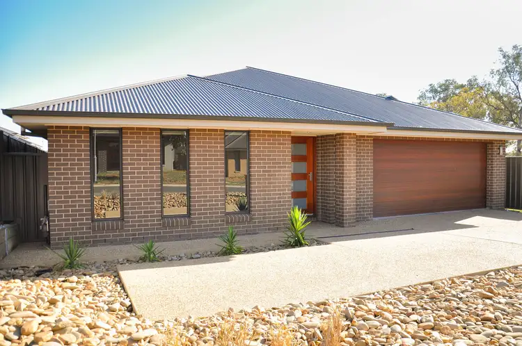33 Barnett Avenue, Thurgoona NSW 2640