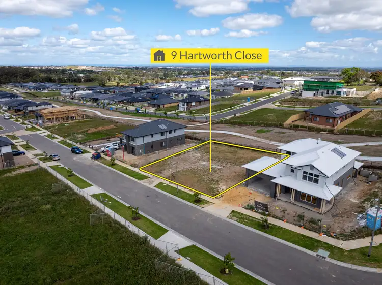 9 Hartworth Close, Officer VIC 3809