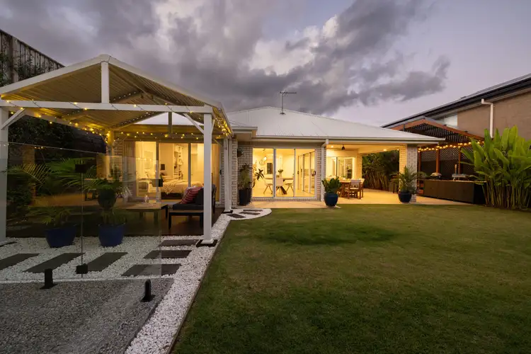 70 Bendigo Place, Upper Kedron QLD 4055