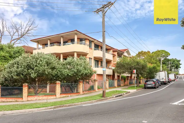 3/124 Good Street, Harris Park NSW 2150