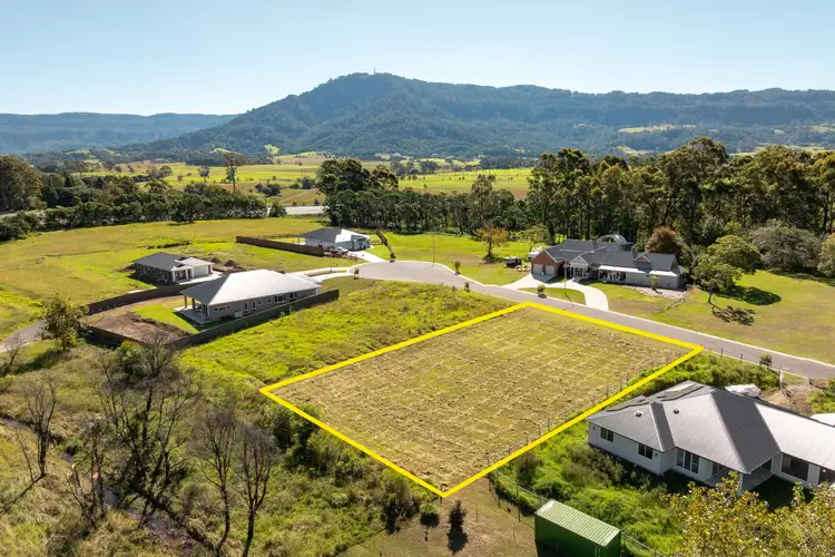 57 Emerald Drive, Meroo Meadow NSW 2540