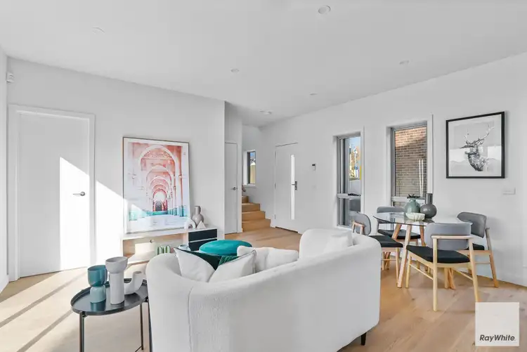 Fifth view of Homely house listing, 3/3 Cook Court, Sunbury VIC 3429