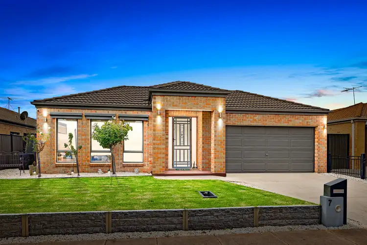 7 Opperman Place