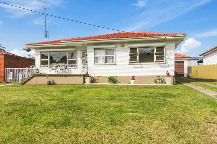 25 Yorkshire Road, Dapto NSW 2530