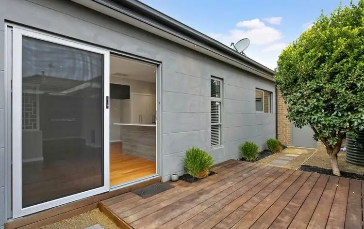 Sixth view of Homely unit listing, 1/27 Cypress Avenue, Brooklyn VIC 3012