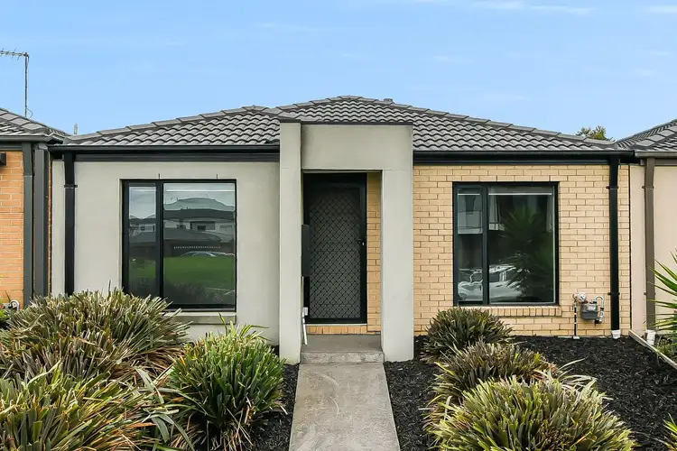 11 Harrison Way