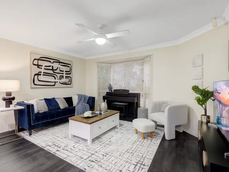 32 Springfield Crescent, Parkinson QLD 4115