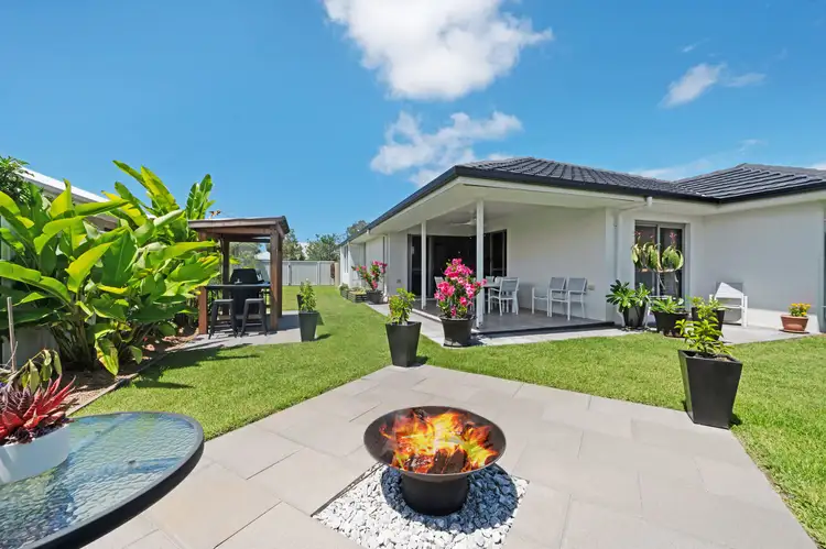 21 MacLamond Drive, Pelican Waters QLD 4551