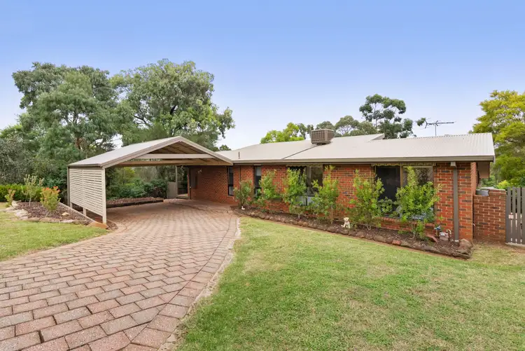14 Links Road, Darley VIC 3340