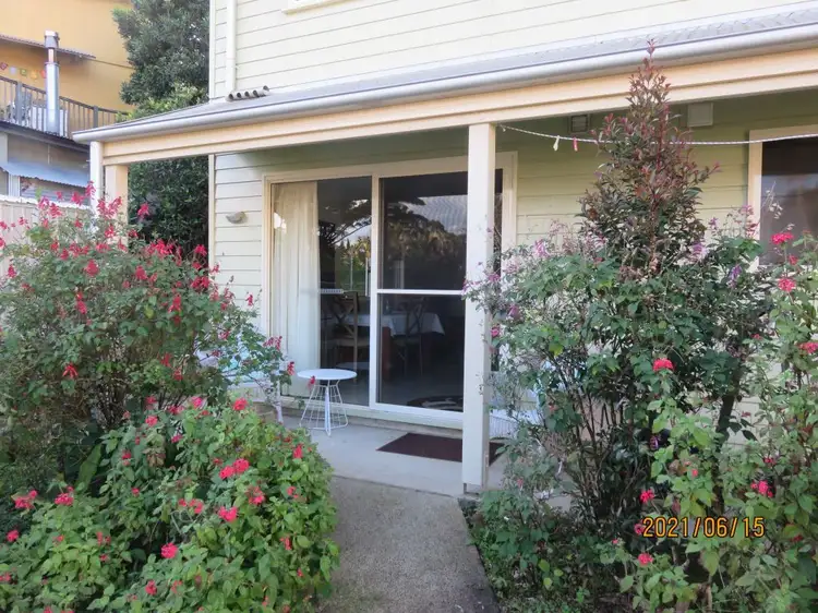 11 Cherry Street