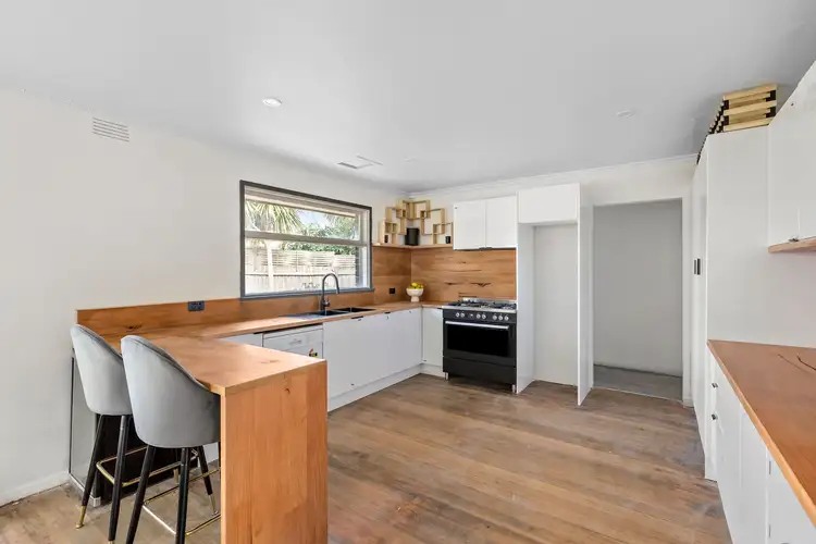Third view of Homely house listing, 3 Gaynor Court, Frankston VIC 3199