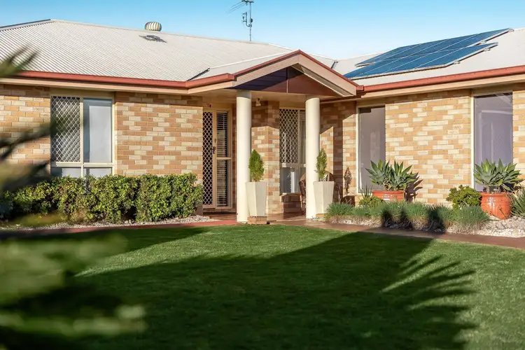 8 Gregory Court, Highfields QLD 4352