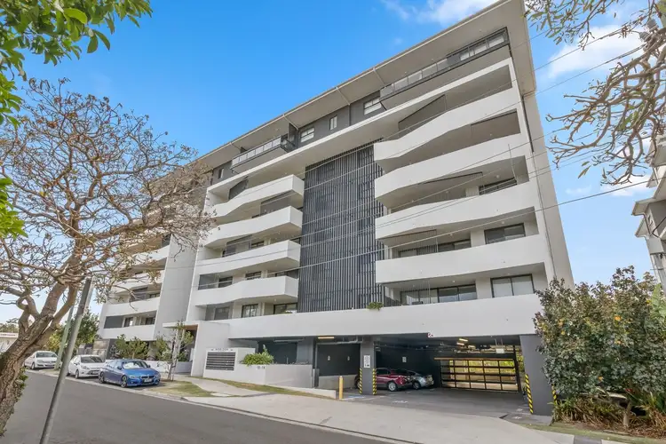 303/10-14 Curwen Terrace, Chermside QLD 4032