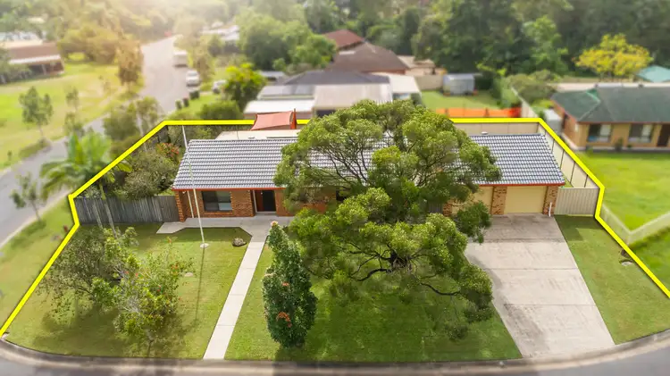 16 Bluestone Drive, Carrara QLD 4211