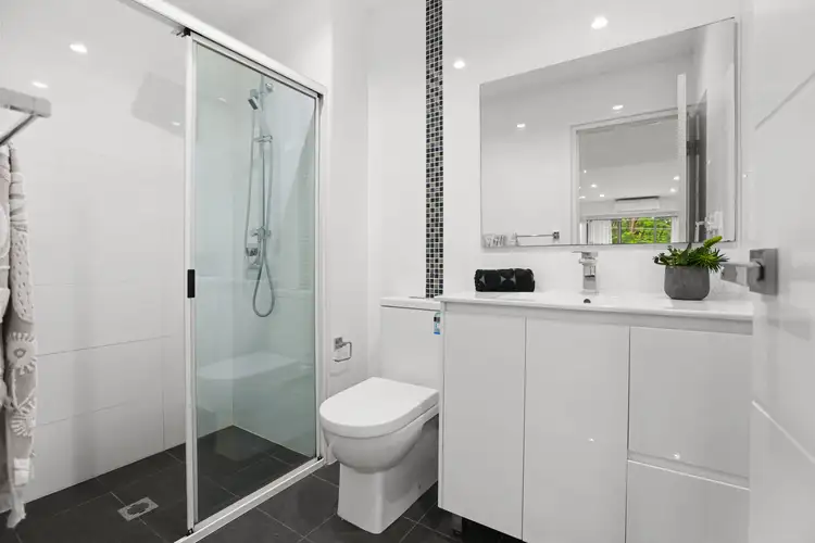 Fifth view of Homely apartment listing, 3/1 Hugh Avenue, Peakhurst NSW 2210