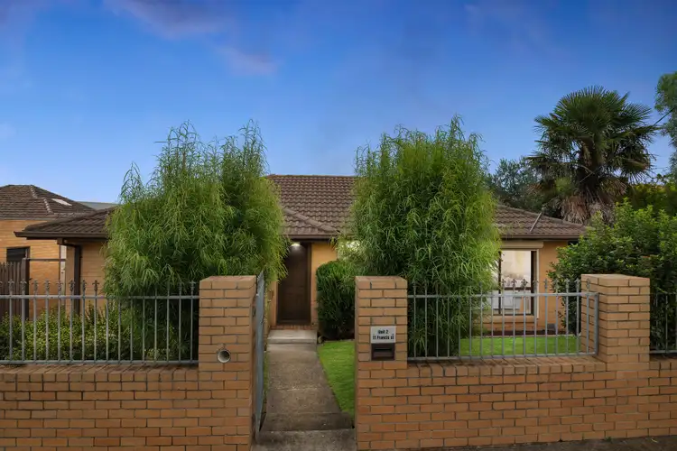 2/11 Francis Street, Clayton VIC 3168