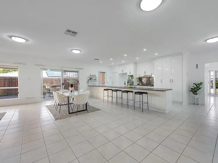 Fifth view of Homely house listing, 6 Regal Court, Para Hills SA 5096