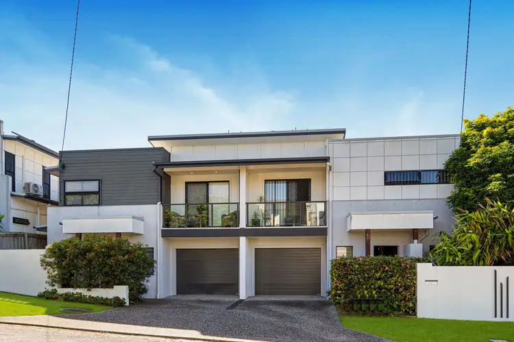 Main view of Homely townhouse listing, 10 Lauder Street, Mount Gravatt East QLD 4122