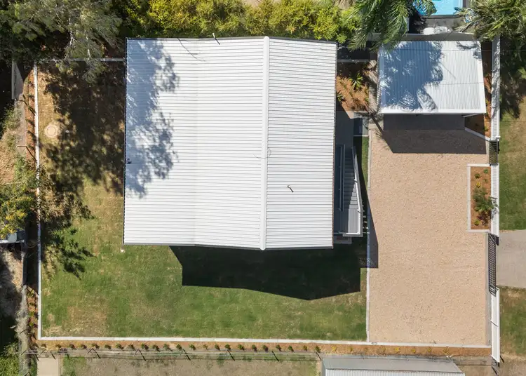 Second view of Homely house listing, 3 Barry Street, Emerald QLD 4720