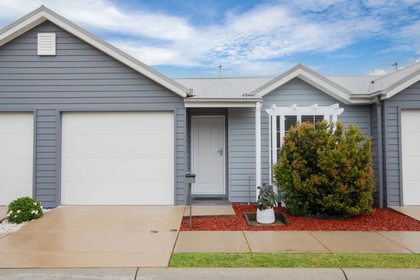 Main view of Homely house listing, 10 Wattlebird Crescent, Elermore Vale NSW 2287
