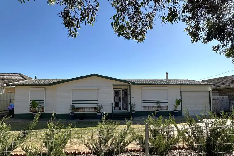 237 Adelaide Road, Murray Bridge SA 5253