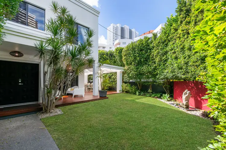 1/7 Birt Avenue, Surfers Paradise QLD 4217