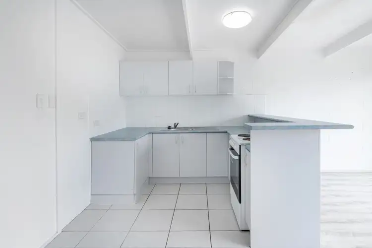 Fourth view of Homely apartment listing, 6/5 Holborow Close, Surfers Paradise QLD 4217