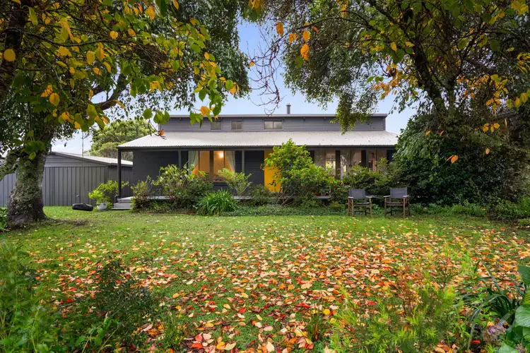 82 North Street, Robertson NSW 2577