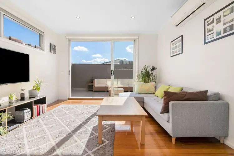 Fourth view of Homely house listing, 2/132 Middle Street, Hadfield VIC 3046