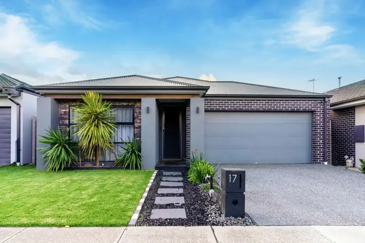 Main view of Homely house listing, 17 Pitfield Avenue, Cranbourne East VIC 3977