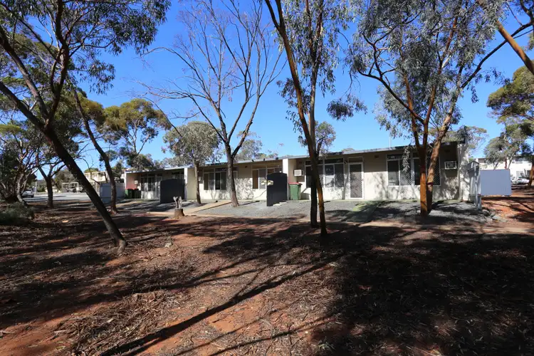 Third view of Homely block of units listing, 4 The Crossing, Kambalda East WA 6442