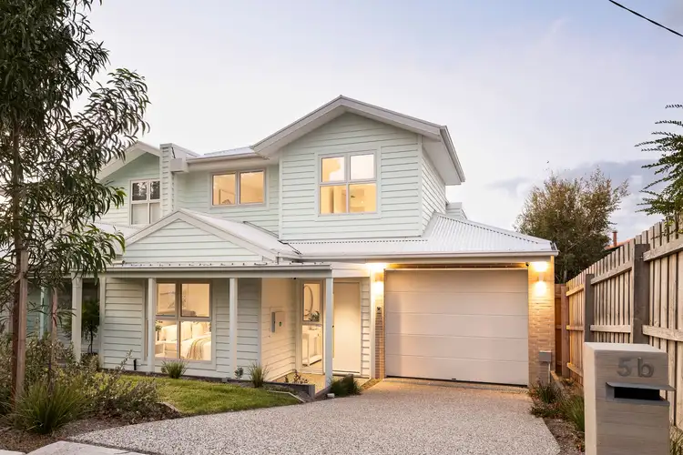 5B Palmerston Crescent, Frankston South VIC 3199